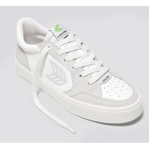 Cariuma VALLELY White Leather Vintage Sneaker size 6 NEW IN BOX